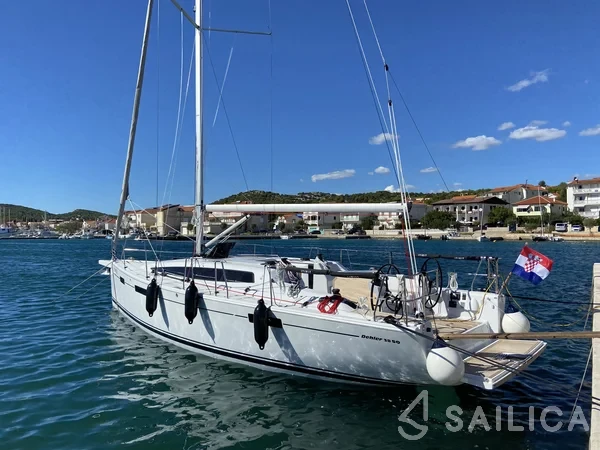 Dehler 38 SQ - Yacht Charter Sailica