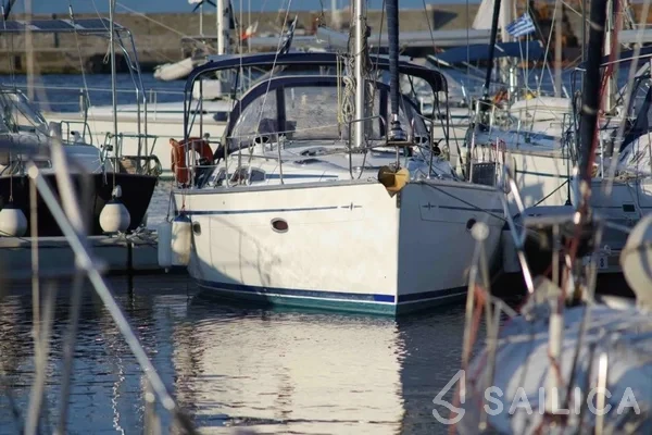 Bavaria 40 Cruiser - Yacht Charter Sailica