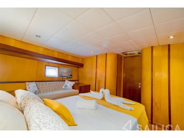 Gulet - Yacht Charter Sailica