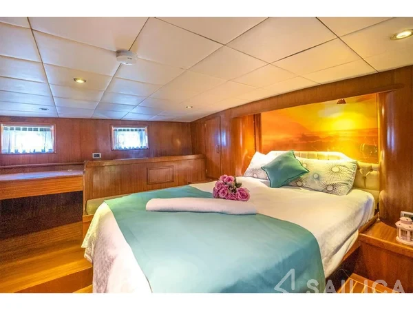 Gulet - Yacht Charter Sailica