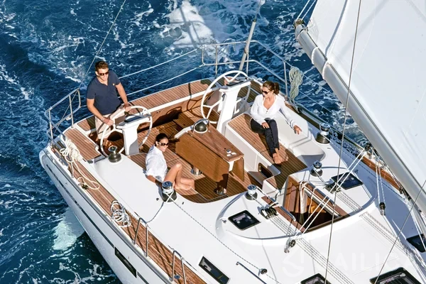 Bavaria 46 Cruiser - Yacht Charter Sailica