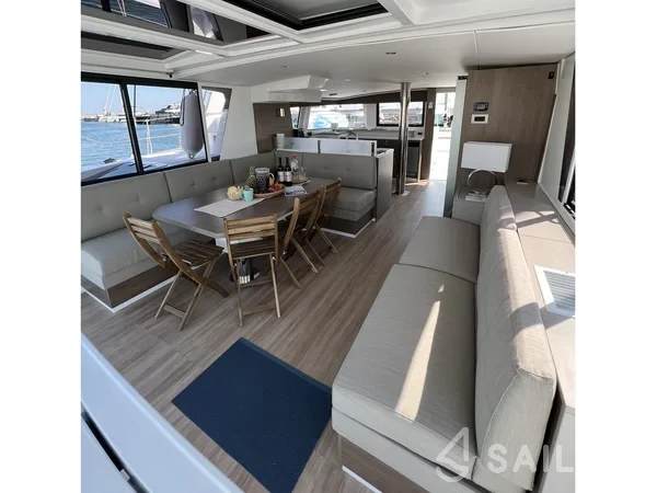 Bali 4.6 - Yacht Charter Sailica