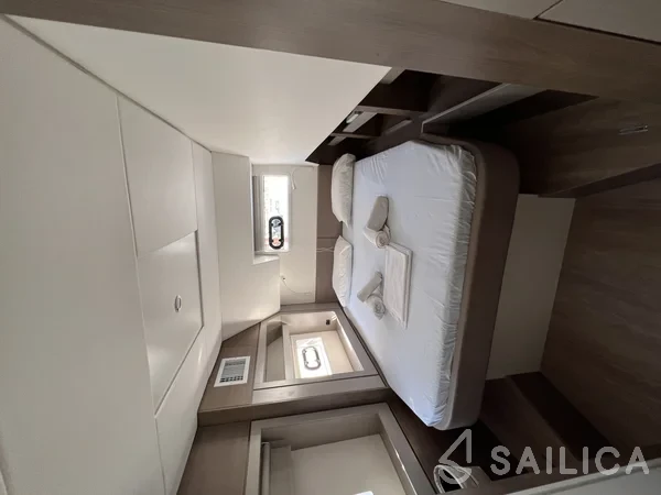 Bali 4.6 - Yacht Charter Sailica