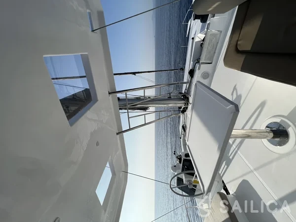 Bali 4.6 - Yacht Charter Sailica
