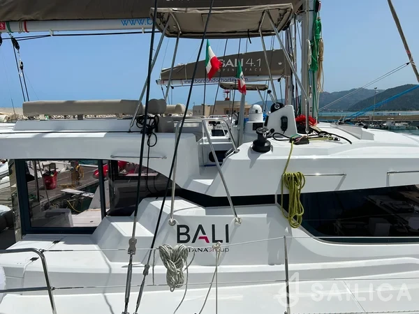 Bali Catspace - Yacht Charter Sailica