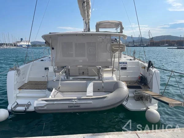 Lagoon 40 - Yacht Charter Sailica