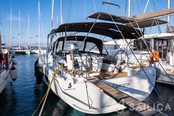 Oceanis 46.1 - Yacht Charter Sailica