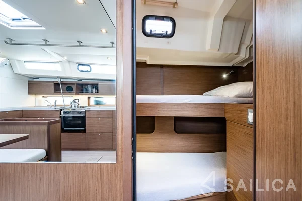 Oceanis 46.1 - Yacht Charter Sailica
