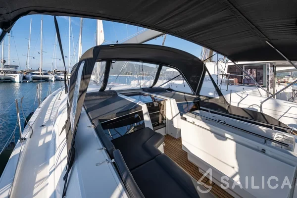 Oceanis 46.1 - Yacht Charter Sailica