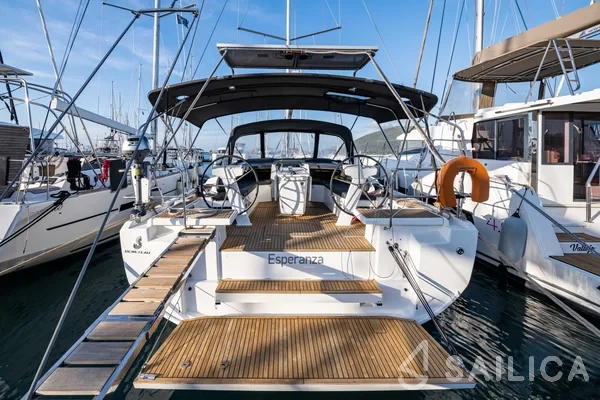 Oceanis 46.1 - Yacht Charter Sailica