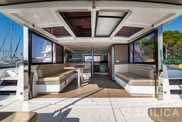 Bali 4.3 - Yacht Charter Sailica