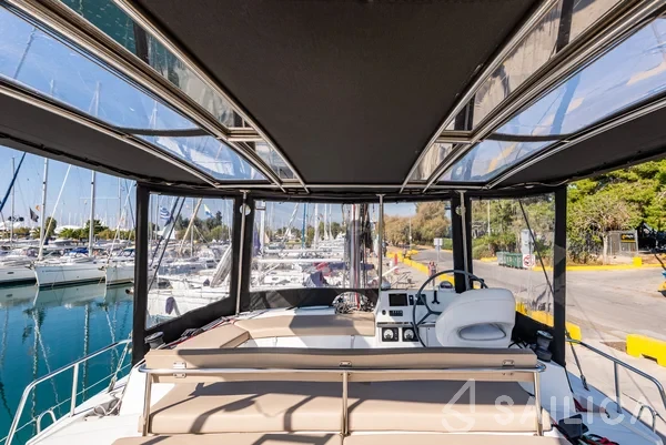 Bali 4.3 - Yacht Charter Sailica