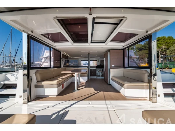 Bali 4.3 - Yacht Charter Sailica