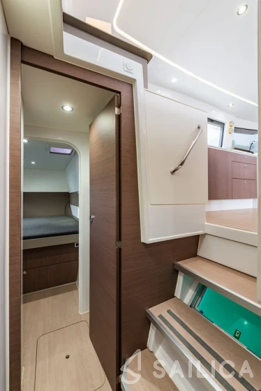 Bali 4.3 - Yacht Charter Sailica