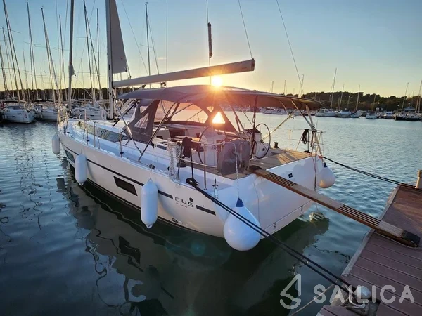 Bavaria C45 Style - Yacht Charter Sailica