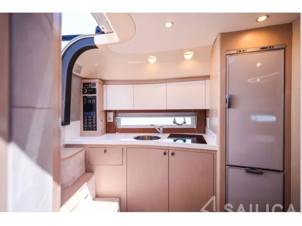 Focus Power 44 - Yacht Charter Sailica