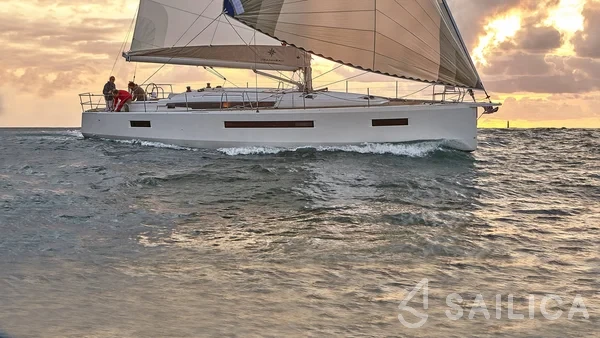 Sun Odyssey 490 - Yacht Charter Sailica