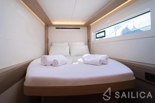 Lagoon 46  - Yacht Charter Sailica