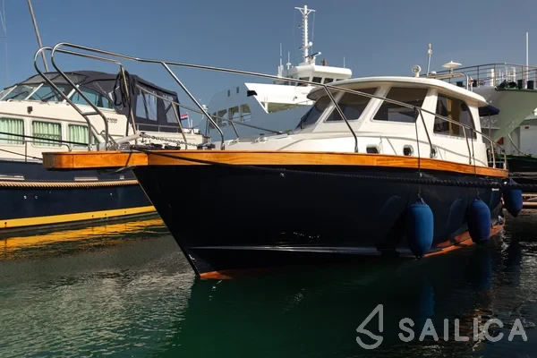 Adria Mare 38 - Yacht Charter Sailica