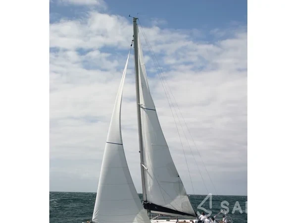 Sun Odyssey 42i - Yacht Charter Sailica
