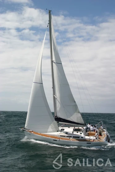 Sun Odyssey 42i - Yacht Charter Sailica