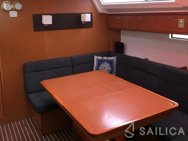 Bavaria 46 Cruiser - Yacht Charter Sailica