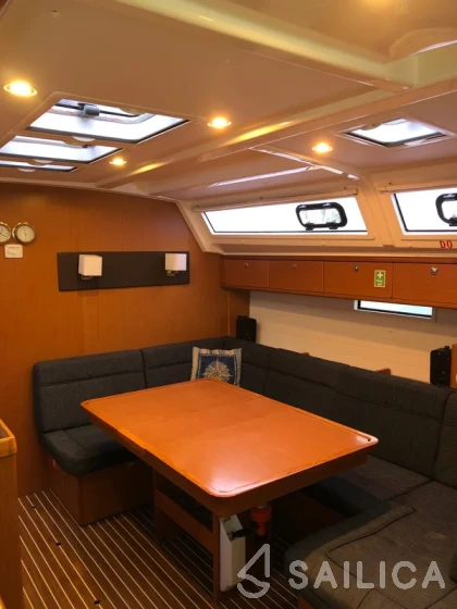 Bavaria 46 Cruiser - Yacht Charter Sailica