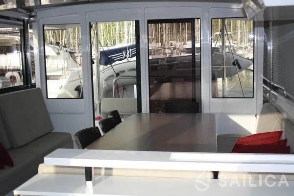 Bali Catspace - Yacht Charter Sailica