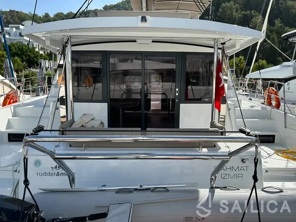 Bali 4.2 - Yacht Charter Sailica