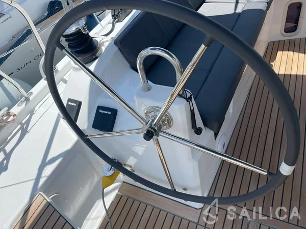 Oceanis 40.1 - Photo #66 Oceanis 40.1 - Yacht Charter Sailica