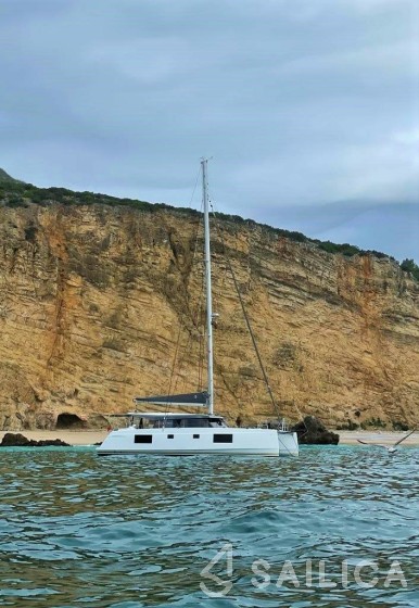 Nautitech 46 Open - Yacht Charter Sailica