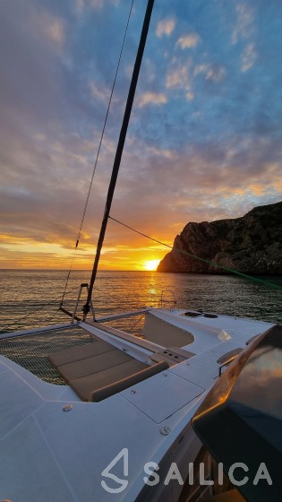Nautitech 46 Open - Yacht Charter Sailica