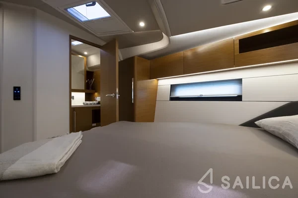 Hanse 460 - Yacht Charter Sailica