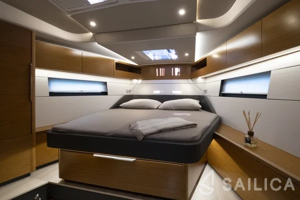 Hanse 460 - Yacht Charter Sailica