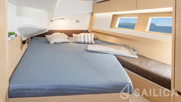 Hanse 588 - Yacht Charter Sailica