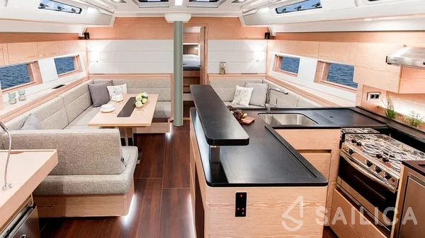Hanse 588 - Yacht Charter Sailica