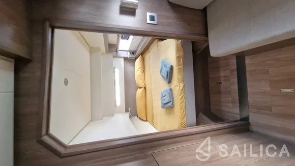 Bali 4.2 - Yacht Charter Sailica