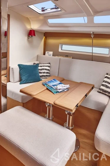 Sun Odyssey 440 - Yacht Charter Sailica