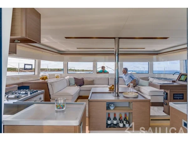 Lagoon 50 - Yacht Charter Sailica