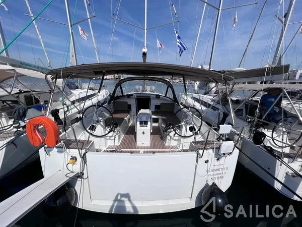 Sun Odyssey 440 - Yacht Charter Sailica