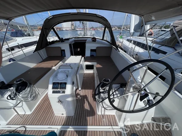 Sun Odyssey 440 - Yacht Charter Sailica