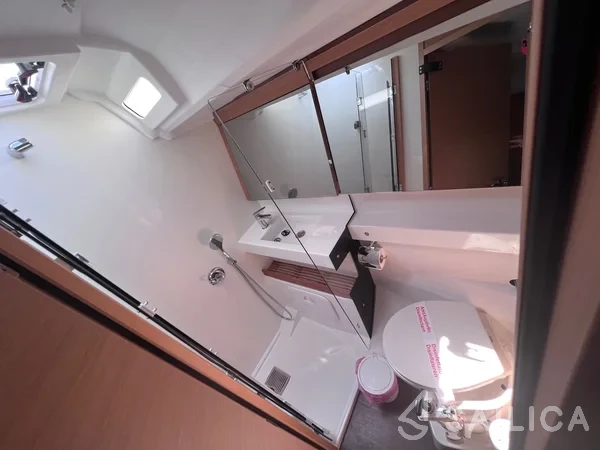 Sun Odyssey 440 - Yacht Charter Sailica
