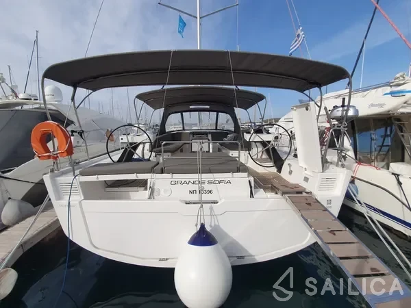 Dufour 530 - Yacht Charter Sailica