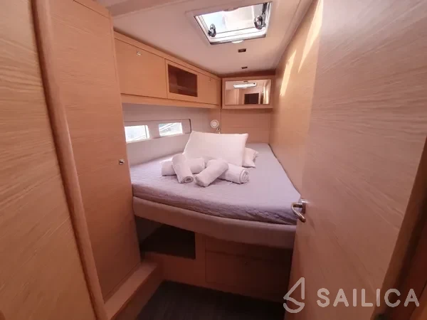 Dufour 530 - Yacht Charter Sailica