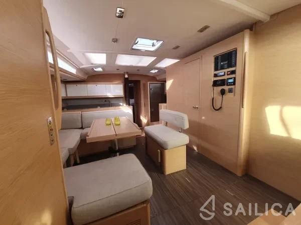 Dufour 530 - Yacht Charter Sailica