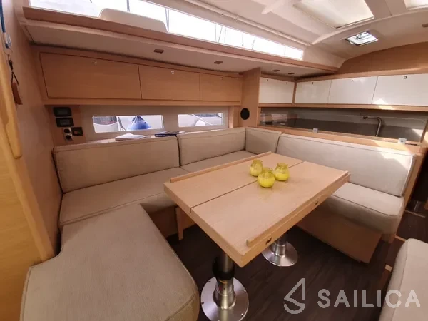Dufour 530 - Yacht Charter Sailica