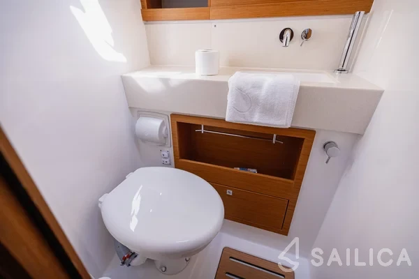 Dufour 470 - Yacht Charter Sailica