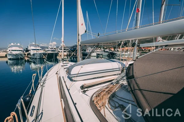Dufour 470 - Yacht Charter Sailica