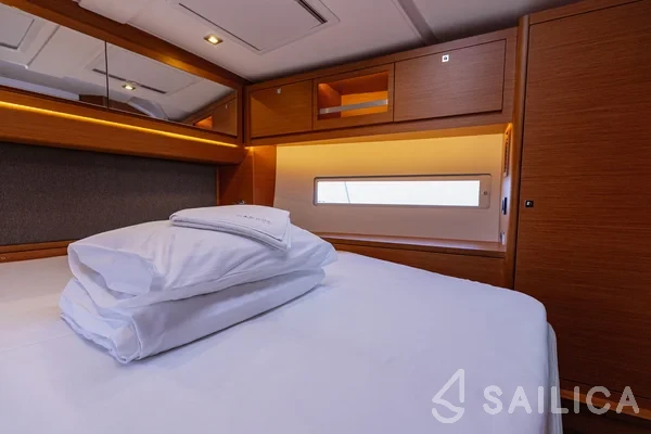 Dufour 470 - Yacht Charter Sailica