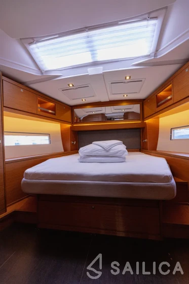 Dufour 470 - Yacht Charter Sailica